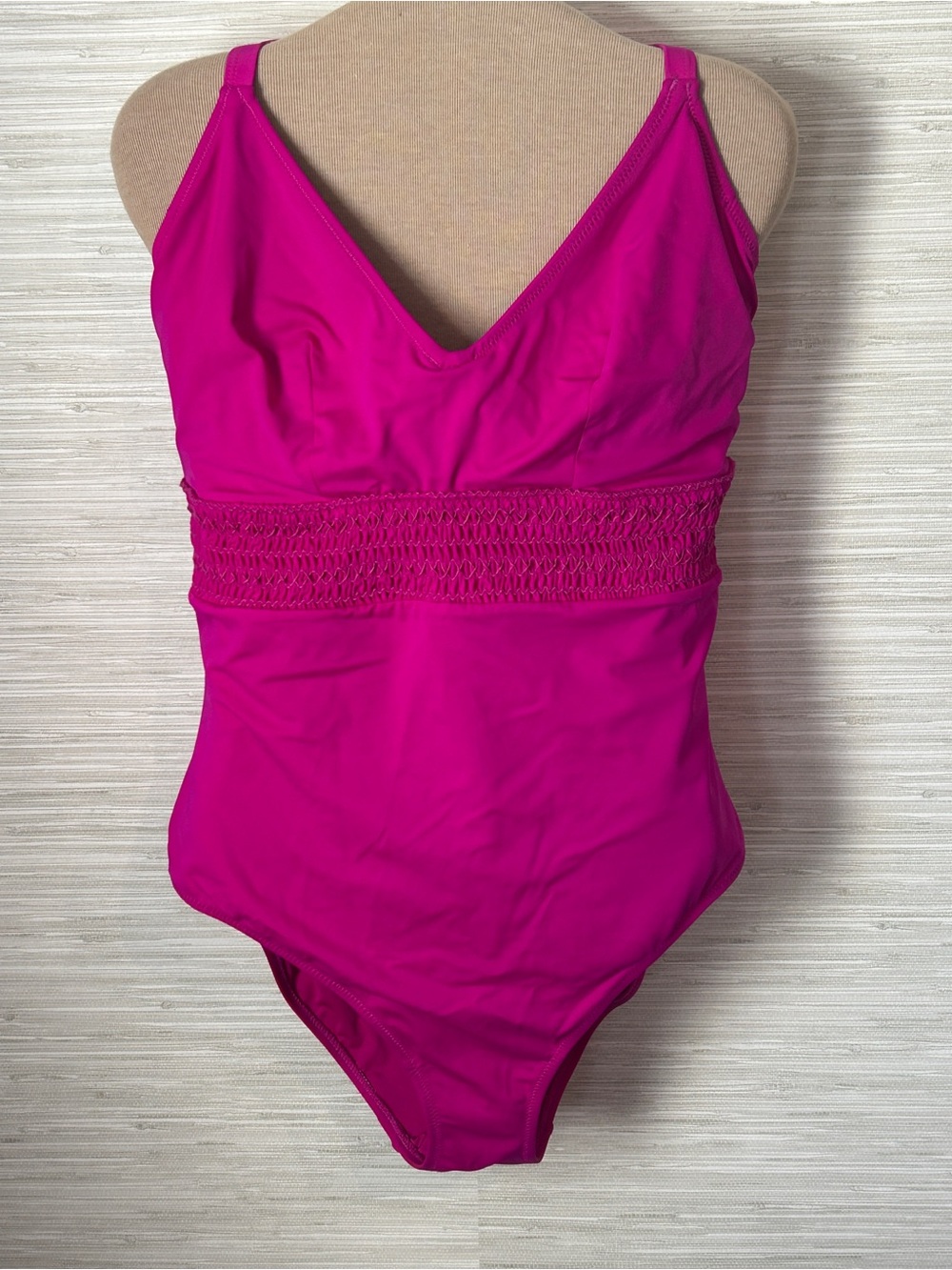 City Chic Lucia Swimwear Women's XS (size 14) Pink One Piece Swimsuit NWT